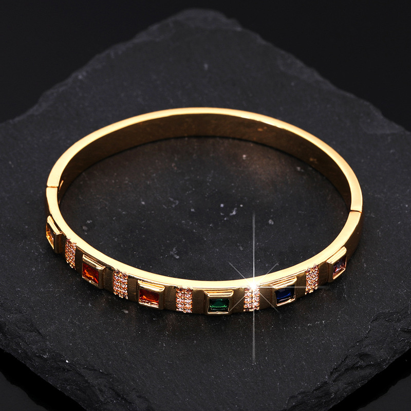 B&C Heren Vergulde Armband Met - Cuff Bangle Bracelet recensie en prijs