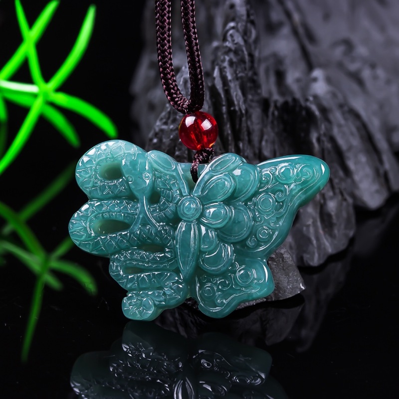 Natuurlijke Jadeiet A-kwalitei - Jewelry & Watches Spółka Z Ograniczoną Odpowiedzialnością recensie en prijs
