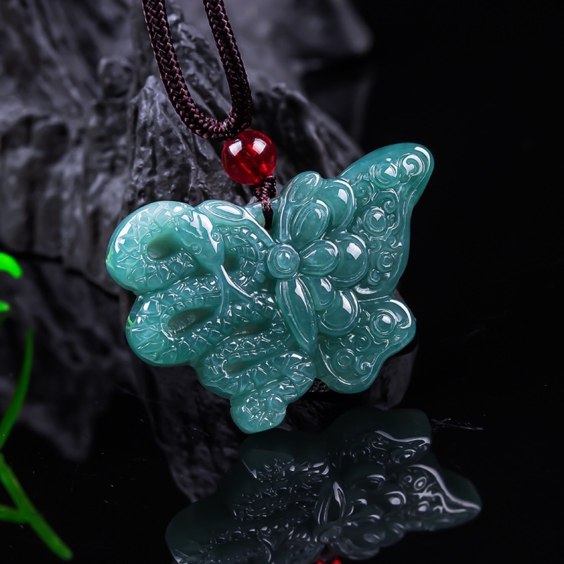 Natuurlijke Jadeiet A-kwalitei - Jewelry & Watches Spółka Z Ograniczoną Odpowiedzialnością recensie en prijs